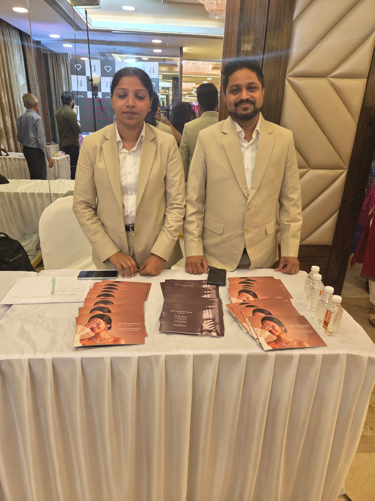 Blu Diamonds stall with team